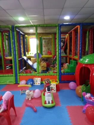 Trambolinci Can Oyun Alanı Trambolinci Can Oyun Alanı