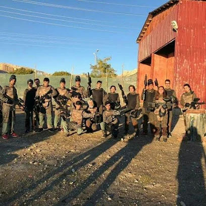Van Arena Paintball Van Arena Paintball