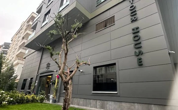 Your House Suit Konaklama