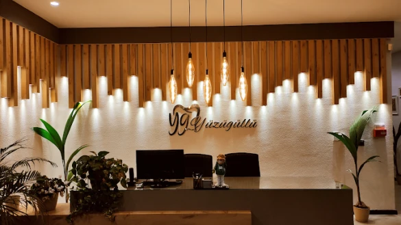 Yüzügüllü Diş Polikliniği - Adana