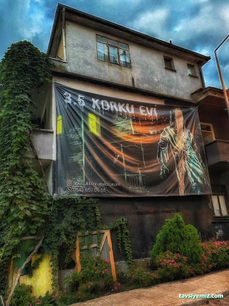 3,5 Korku Evi 3,5 Korku Evi
