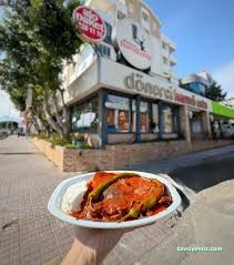 Dönerci Hamdi Usta Dönerci Hamdi Usta