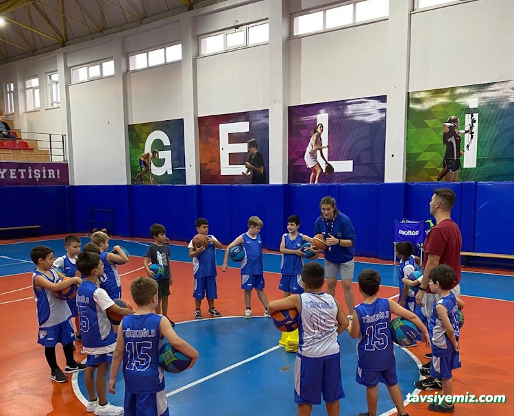 Hidayet Türkoğlu Basketbol Ve Spor Okulu Hidayet Türkoğlu Basketbol Ve Spor Okulu