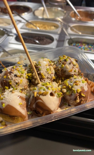 Han Lokma (Ege Lokması Ve Çikolatalı Lokma) Han Lokma (Ege Lokması Ve Çikolatalı Lokma)