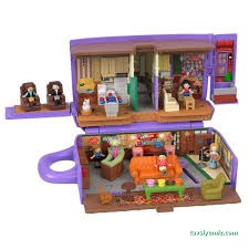 Polly Toyss Polly Toyss