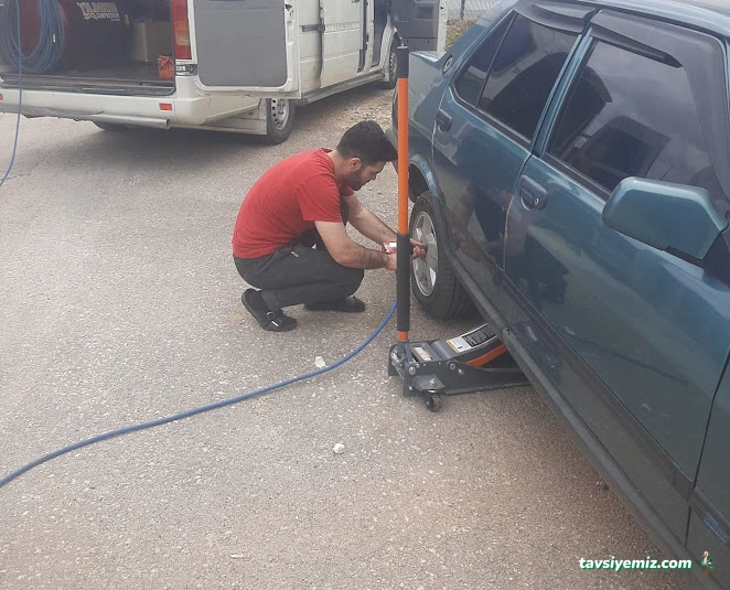 7/24 Mobil Lastik Yol Yardım Antalya 7/24 Mobil Lastik Yol Yardım Antalya