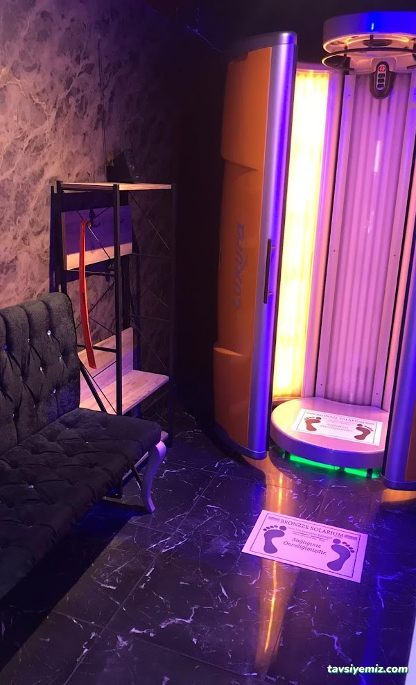 Bronzze Solarium Bronzze Solarium