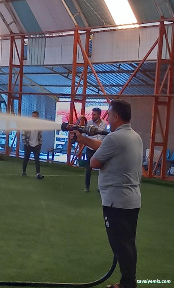 Yeni Sehir Halisaha (Indoor Football Field) Yeni Sehir Halisaha (Indoor Football Field)