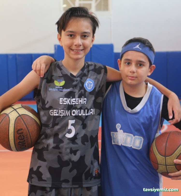 Hidayet Türkoğlu Basketbol Ve Spor Okulu Hidayet Türkoğlu Basketbol Ve Spor Okulu