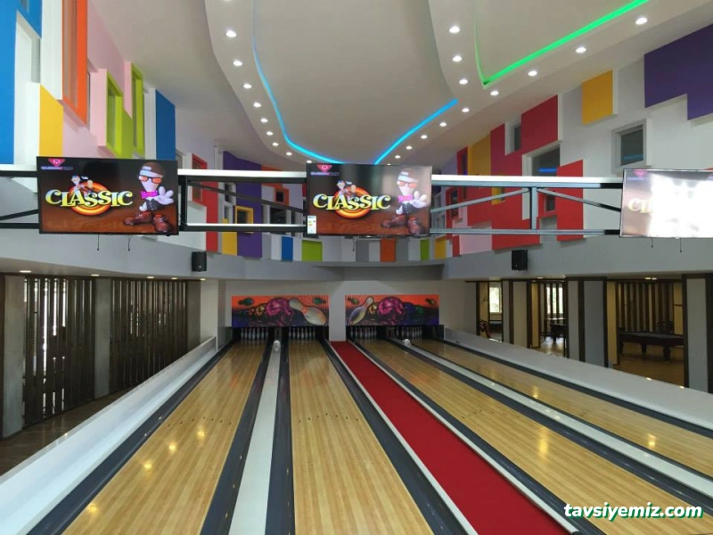 Academy Bowling&Cafe Academy Bowling&Cafe