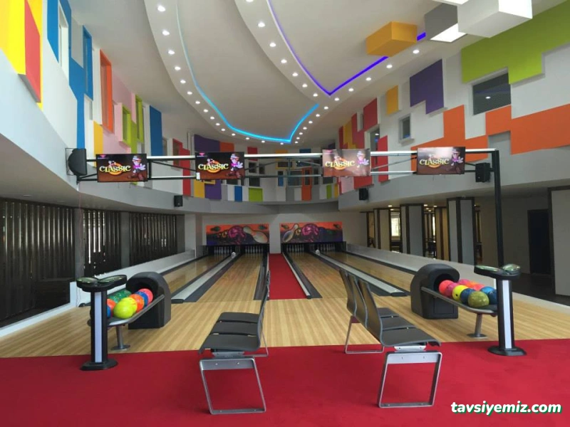 Academy Bowling&Cafe Academy Bowling&Cafe