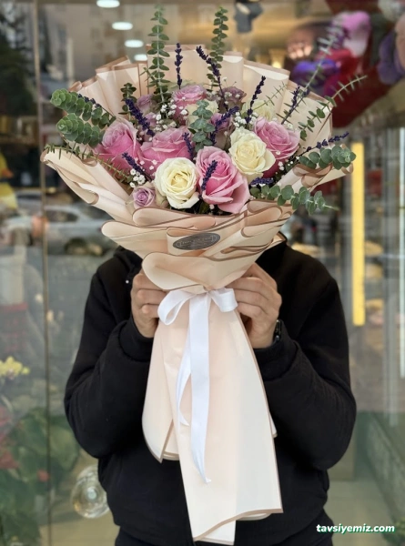 Adana Justforyou Çiçek & Çikolata Adana Justforyou Çiçek & Çikolata