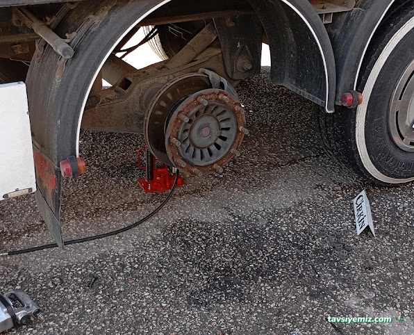 Adana Lastikçi 7 24 Yol Yardım Ats Lastikçilik
