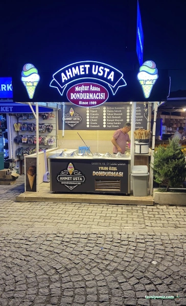 Ahmet Usta Meşhur Assos Dondurması Ahmet Usta Meşhur Assos Dondurması