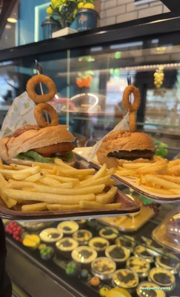 Ala Kahvaltı Yemek Tatlı