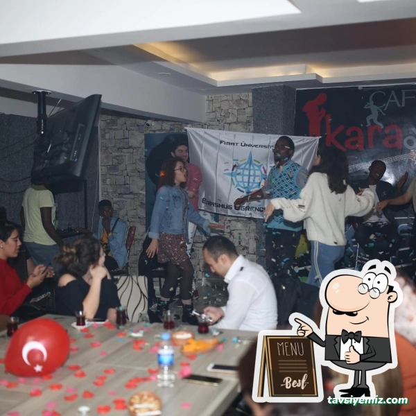 Aynalı Cafe & Karaoke Bar