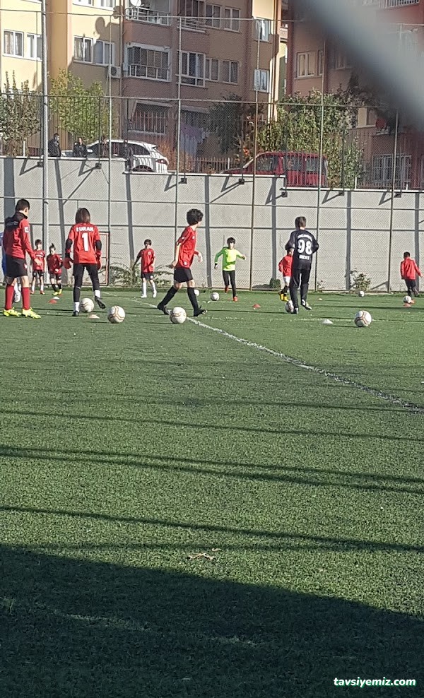 Gençlerbirligi Hasan Polat Futbol Okulu Gençlerbirligi Hasan Polat Futbol Okulu