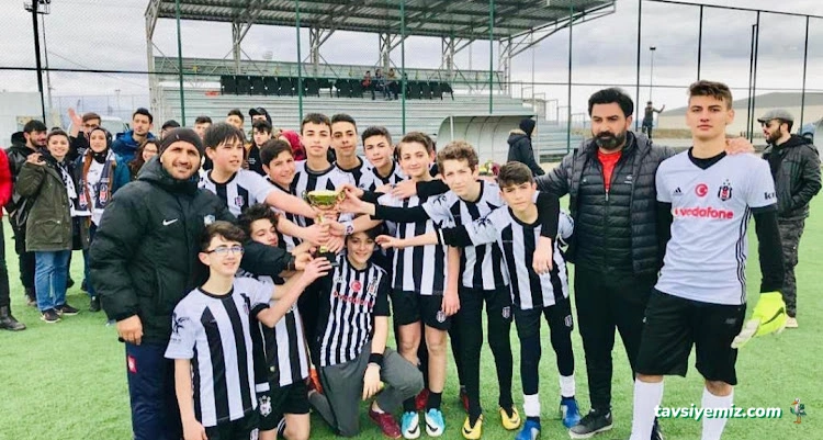 Beşiktaş Futbol Okulu Erzurum Beşiktaş Futbol Okulu Erzurum