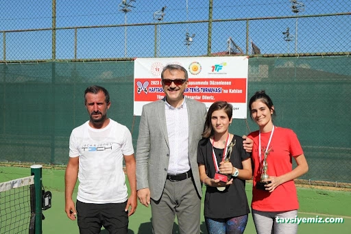 Bingöl Tenis Kortu Bingöl Tenis Kortu