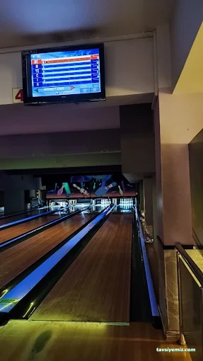 Bowling1 Bowling1