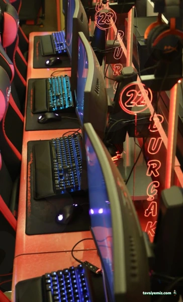 Burçak İnternet Cafe Burçak İnternet Cafe