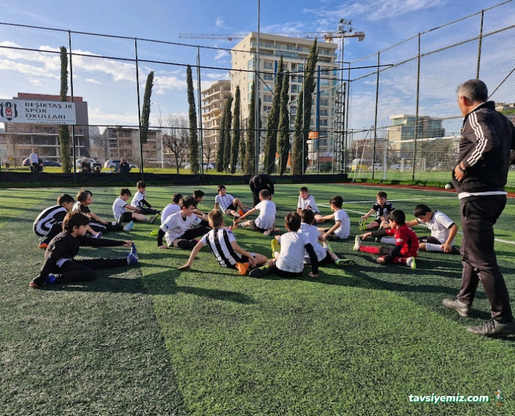 Bursa Beşiktaş Futbol Okulu Bursa Beşiktaş Futbol Okulu