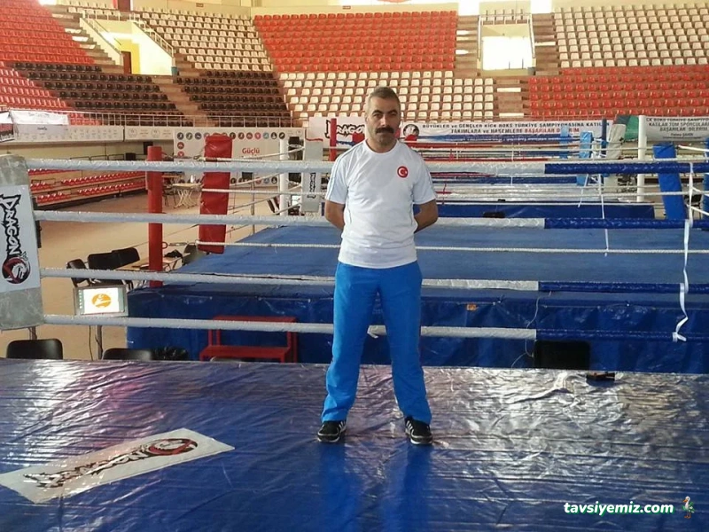 Bursa Kick Boks Bursa Dövüş Kulübü Muay Thai Tekin Karakaş Bursa Kick Boks Bursa Dövüş Kulübü Muay Thai Tekin Karakaş