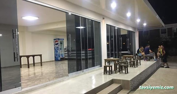 Kardeşköy Ege Halısaha - 1 Kardeşköy Ege Halısaha - 1