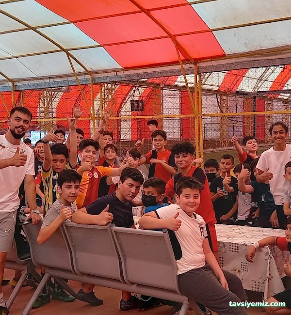 Yeni Sehir Halisaha (Indoor Football Field) Yeni Sehir Halisaha (Indoor Football Field)