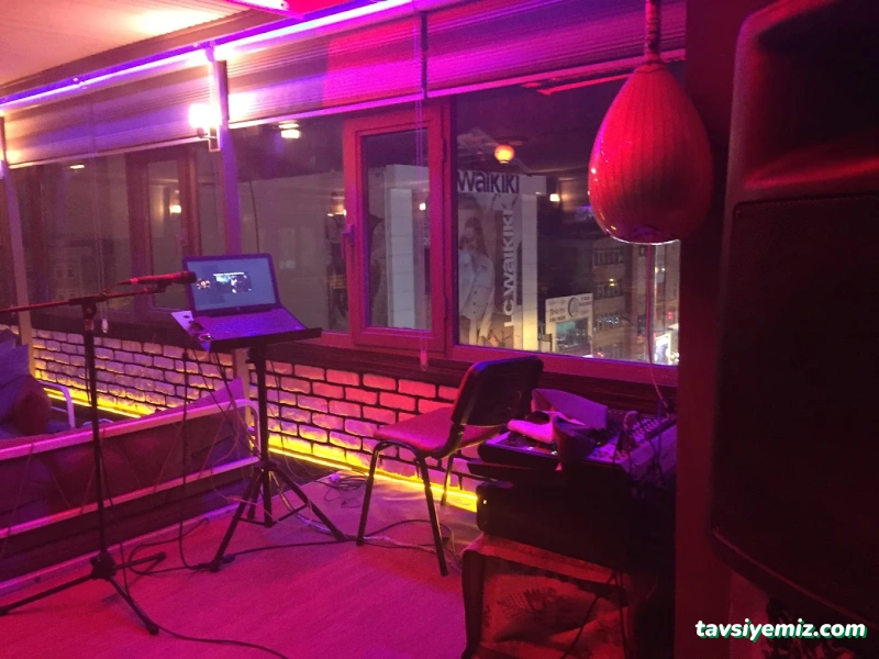Cafe Karaoke Van Cafe Karaoke Van