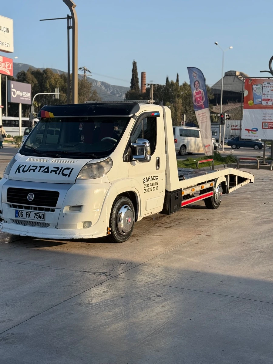 Oto Kurtarıcı