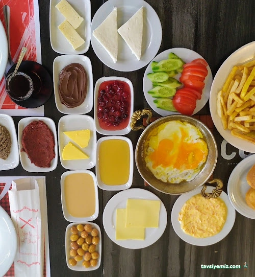 Çınar Kahvaltı Salonu Cafe Çınar Kahvaltı Salonu Cafe