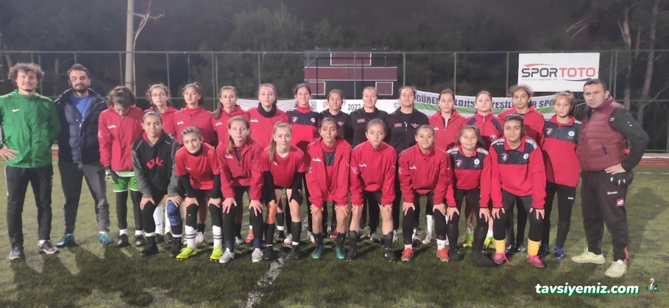 Denizli Sultanlarspor Kadın Futbol Kulübü Denizli Sultanlarspor Kadın Futbol Kulübü
