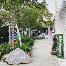 Dere De Kafe Lounge Dere De Kafe Lounge