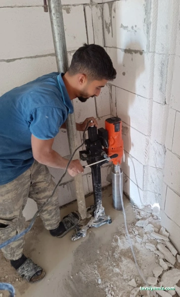 Detay Sıhhi Tesisat Su Kaçağı Tespiti Tıkanıklık Açma Tesisatçı Su Tesisatçısı Sucu Detay Sıhhi Tesisat Su Kaçağı Tespiti Tıkanıklık Açma Tesisatçı Su Tesisatçısı Sucu