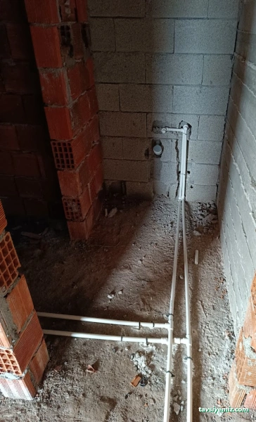 Detay Sıhhi Tesisat Su Kaçağı Tespiti Tıkanıklık Açma Tesisatçı Su Tesisatçısı Sucu Detay Sıhhi Tesisat Su Kaçağı Tespiti Tıkanıklık Açma Tesisatçı Su Tesisatçısı Sucu