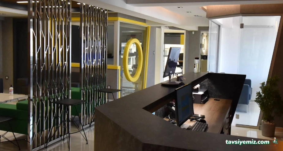 Diş Hekimi Fethi Bayar