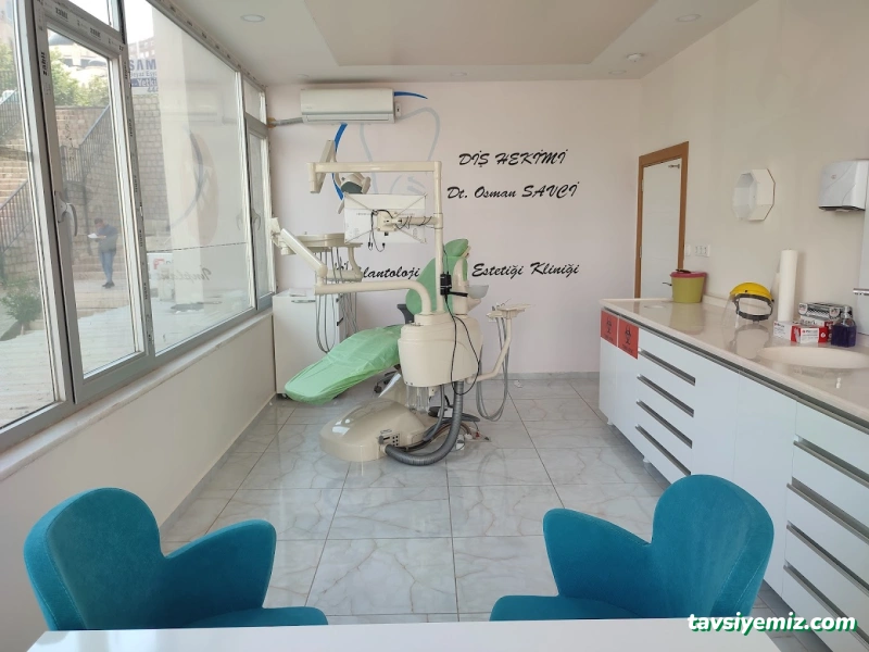 Diş Hekimi Osman Savci-Mardin Savci Ağız Ve Diş Sağlığı Kliniği Diş Hekimi Osman Savci-Mardin Savci Ağız Ve Diş Sağlığı Kliniği