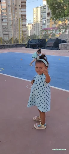 Dört Mevsim Tenis Kulübü Dört Mevsim Tenis Kulübü