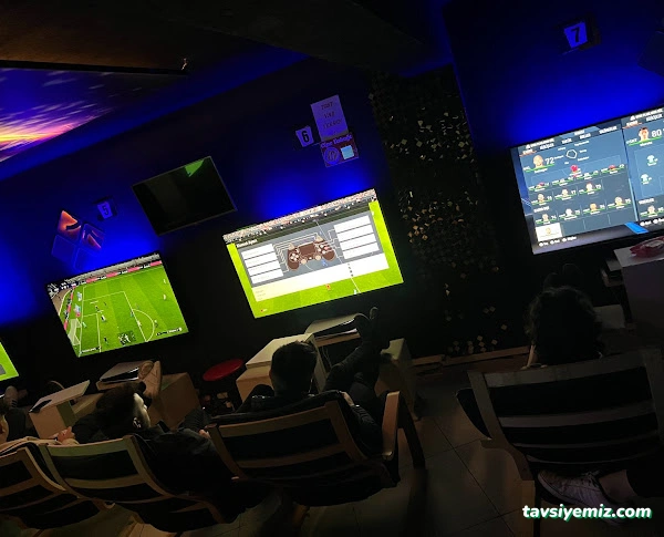 Dory Playstation Cafe