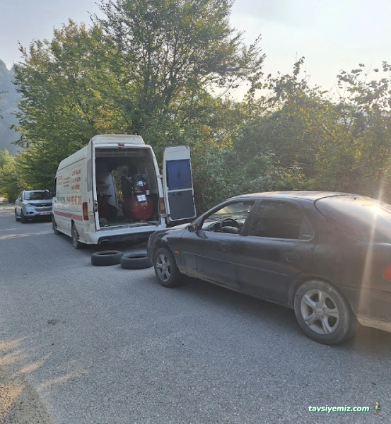 Düzce Kurt Oto Lastik Ve Balans Servisi 7/24 Yol Yardım Düzce Kurt Oto Lastik Ve Balans Servisi 7/24 Yol Yardım