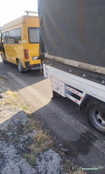 Düzce Ümit 7/24 Mobil Oto Lastik Yol Yardimi Ve Çekici Düzce Ümit 7/24 Mobil Oto Lastik Yol Yardimi Ve Çekici