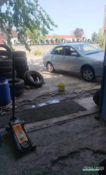 Düzce Ümit 7/24 Mobil Oto Lastik Yol Yardimi Ve Çekici Düzce Ümit 7/24 Mobil Oto Lastik Yol Yardimi Ve Çekici