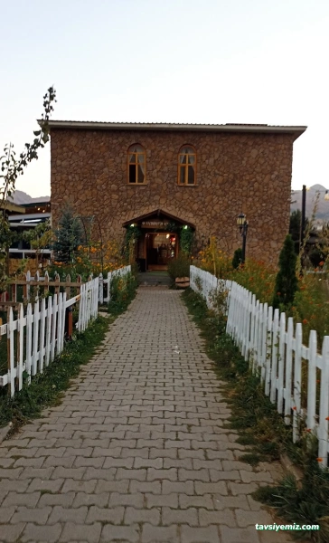 Emir Sultan Parkı Hakkari Evi Kahvaltı Dünyası Emir Sultan Parkı Hakkari Evi Kahvaltı Dünyası