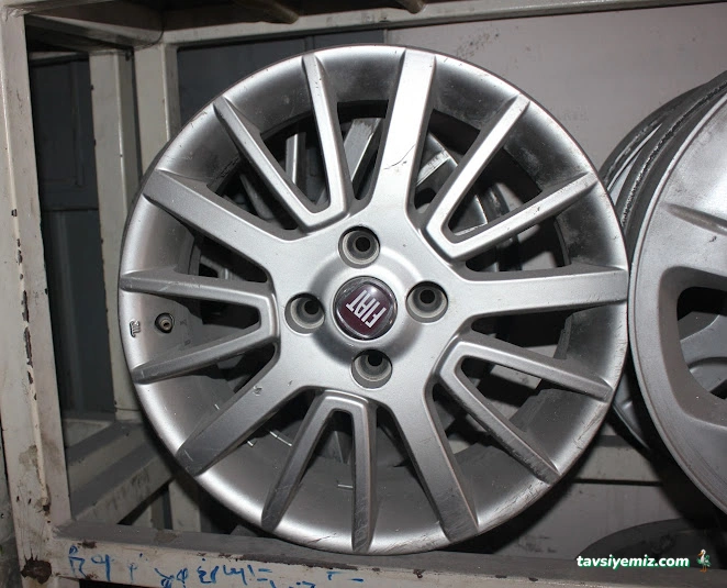 Emli Otomotiv San. Ve Tic. Ltd. Şti /Dunlop Lastik Bayi Emli Otomotiv San. Ve Tic. Ltd. Şti /Dunlop Lastik Bayi