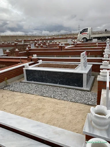 Eren Mermer Granit - Eskişehir Mezar Yapımı Eren Mermer Granit - Eskişehir Mezar Yapımı