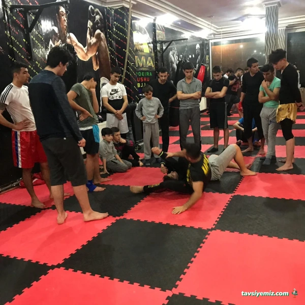 Etimesgut Karma Dövüş Sanatları Merkezi / Mma Ankara Etimesgut Karma Dövüş Sanatları Merkezi / Mma Ankara