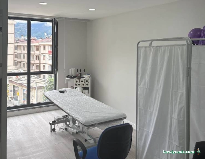 Fizyoterapist Berkant Ketenci Fizyoterapi