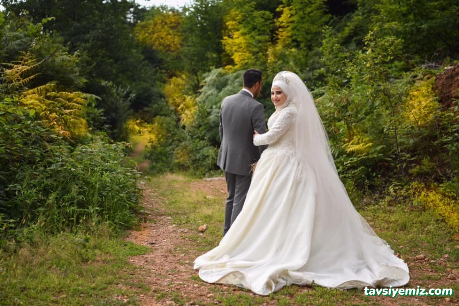 Foto Renk - Fotoğraf Stüdyosu Foto Renk - Fotoğraf Stüdyosu
