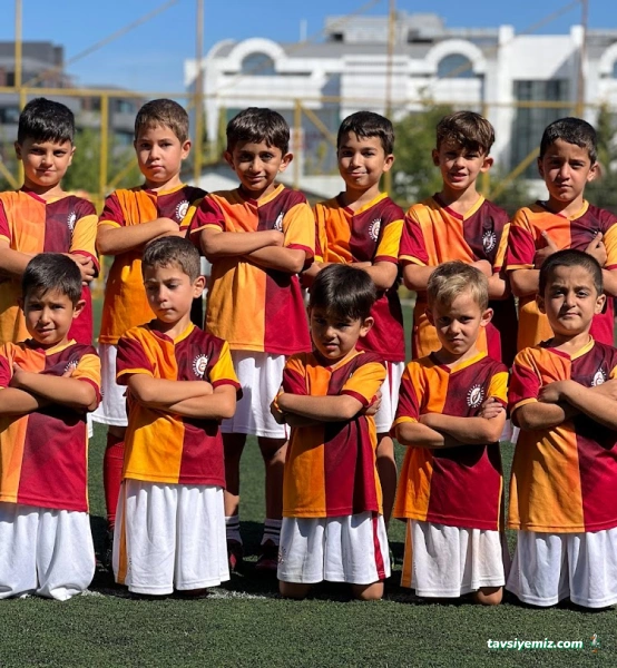 Galatasaray Kocaeli İzmit Futbol Okulu Galatasaray Kocaeli İzmit Futbol Okulu